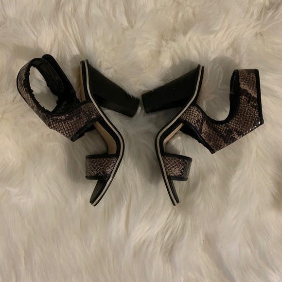 Beau and Ashe snakeskin print chunky heel - Picture 4 of 12